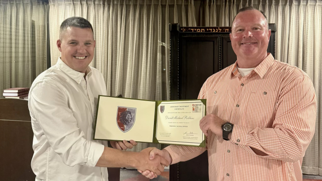 Dave Robbins Receives Honorary Enlistment from Israel Defense Forces’ Jerusalem Battalion