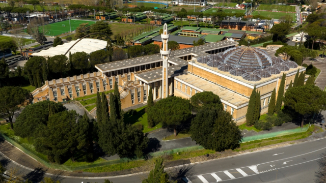 Rome Diocese Advances Christian-Muslim Dialogue at Prominent Mosque